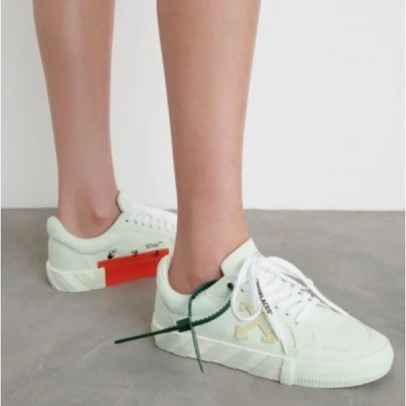 Off-White | Shoes | Off White Sneakers Vulcanized Low Top